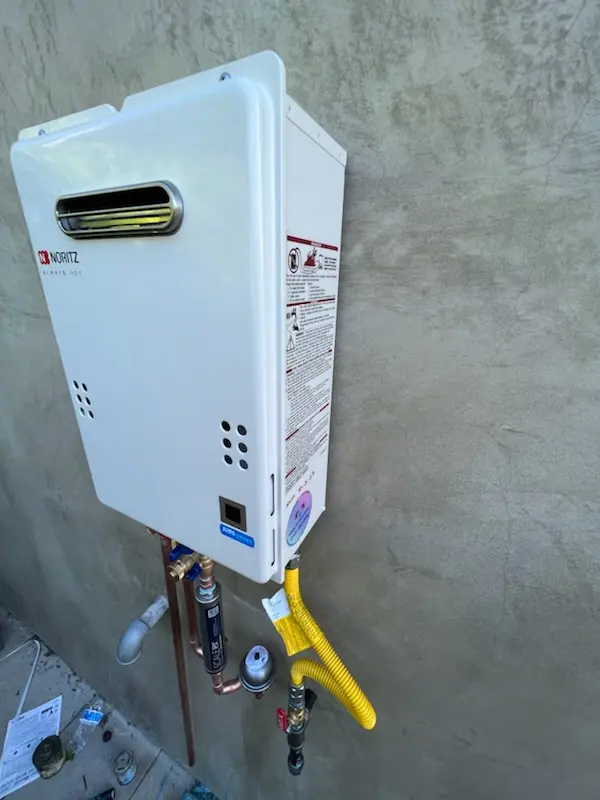 Tankless water heater installation for Country Club View homes